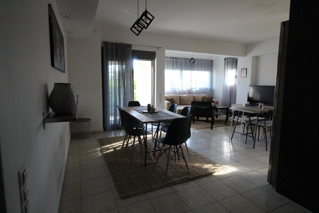 Lovely 2-Bedroom Apartment Ateny Zewnętrze zdjęcie