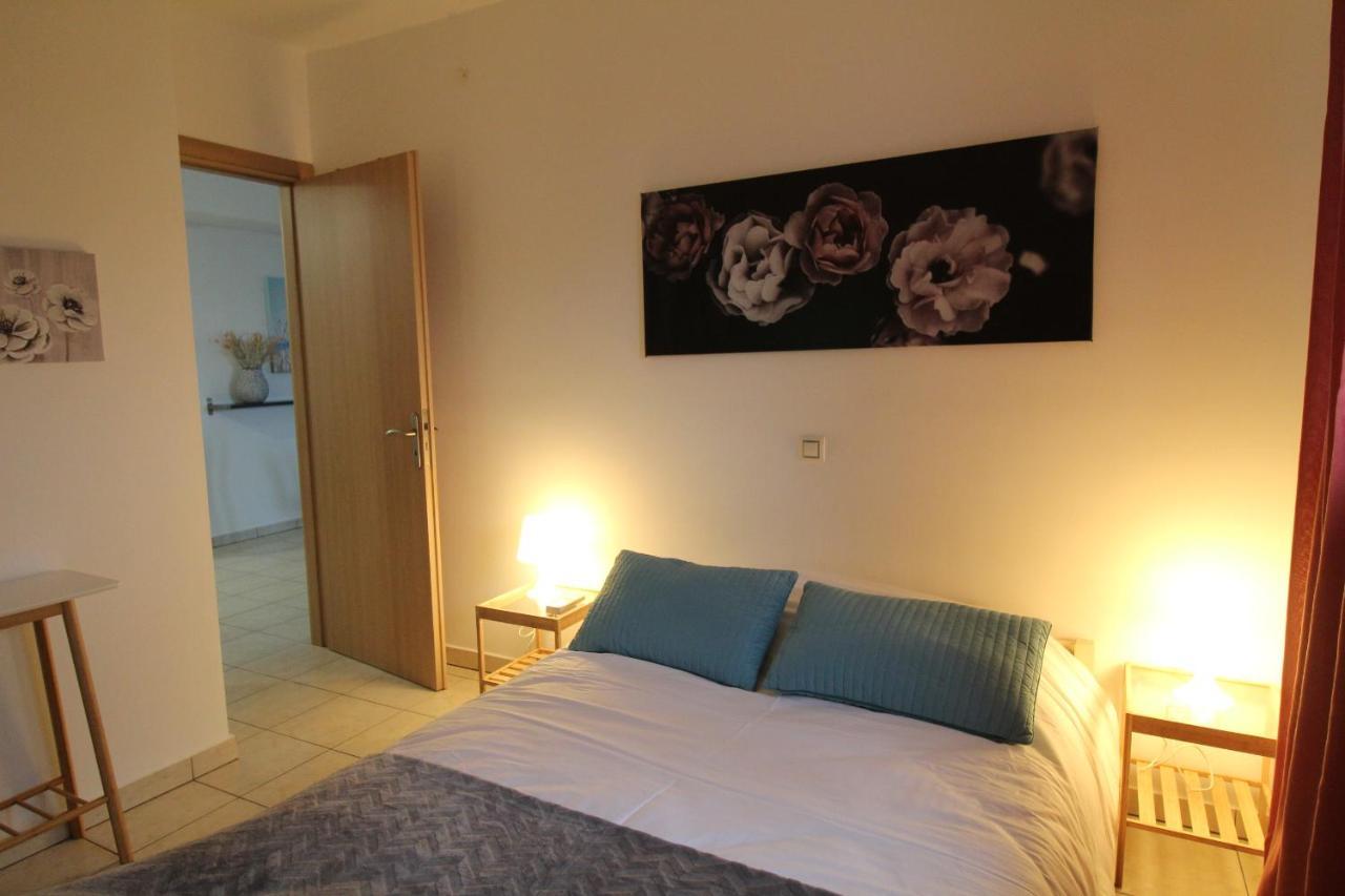 Lovely 2-Bedroom Apartment Ateny Zewnętrze zdjęcie
