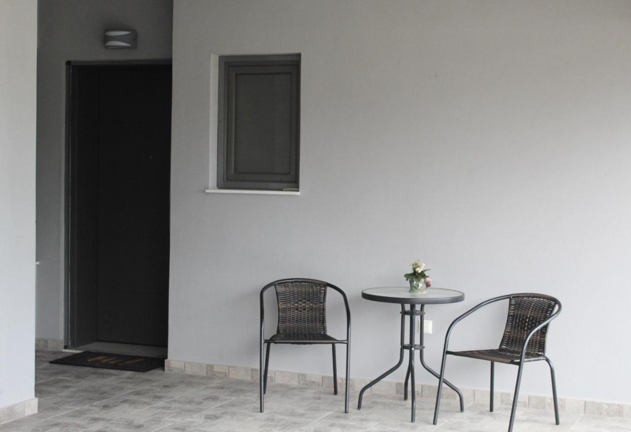 Lovely 2-Bedroom Apartment Ateny Zewnętrze zdjęcie